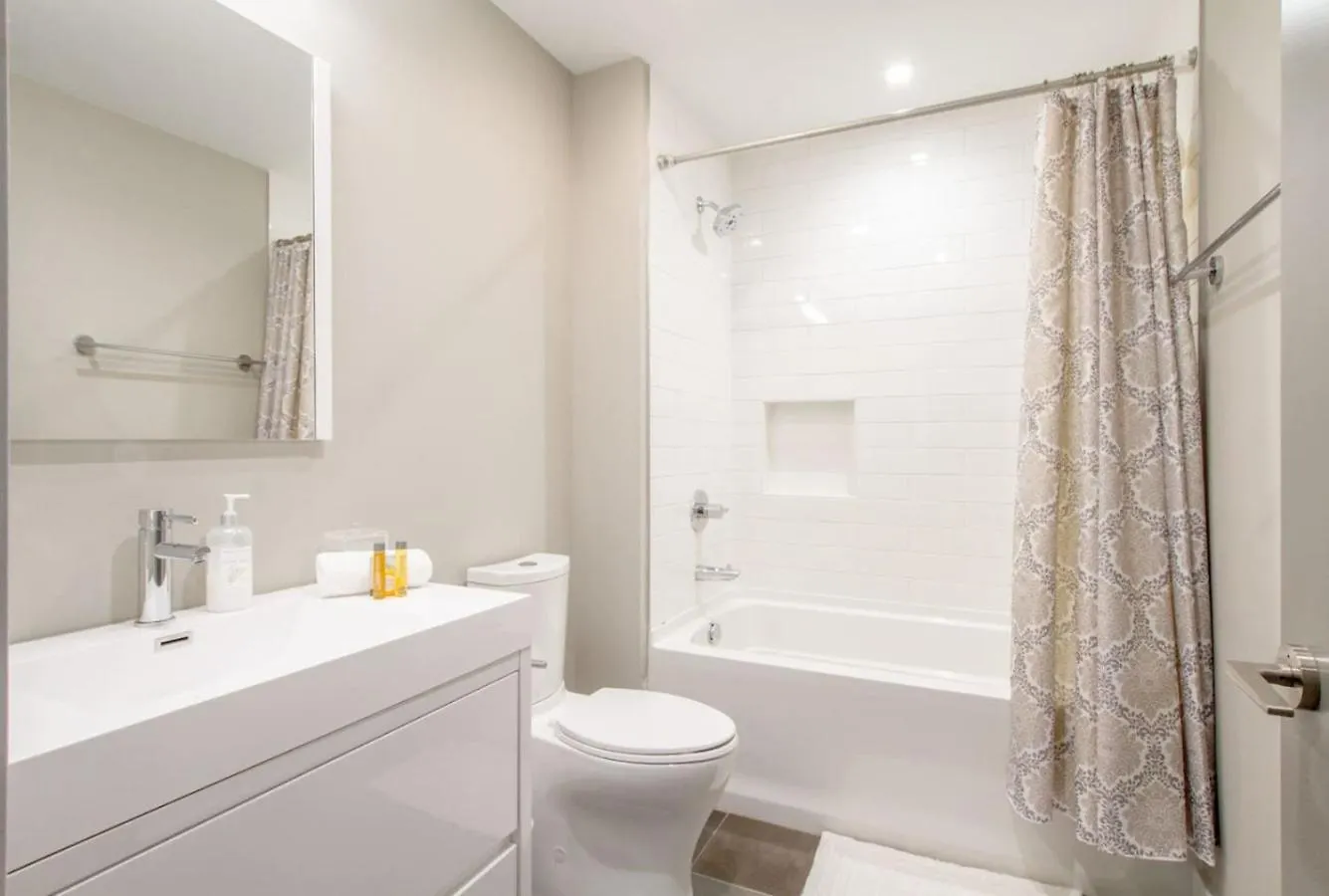 Ultra Luxury Home Minutes To Broadway Comfy Beds Nashville Casa de Férias