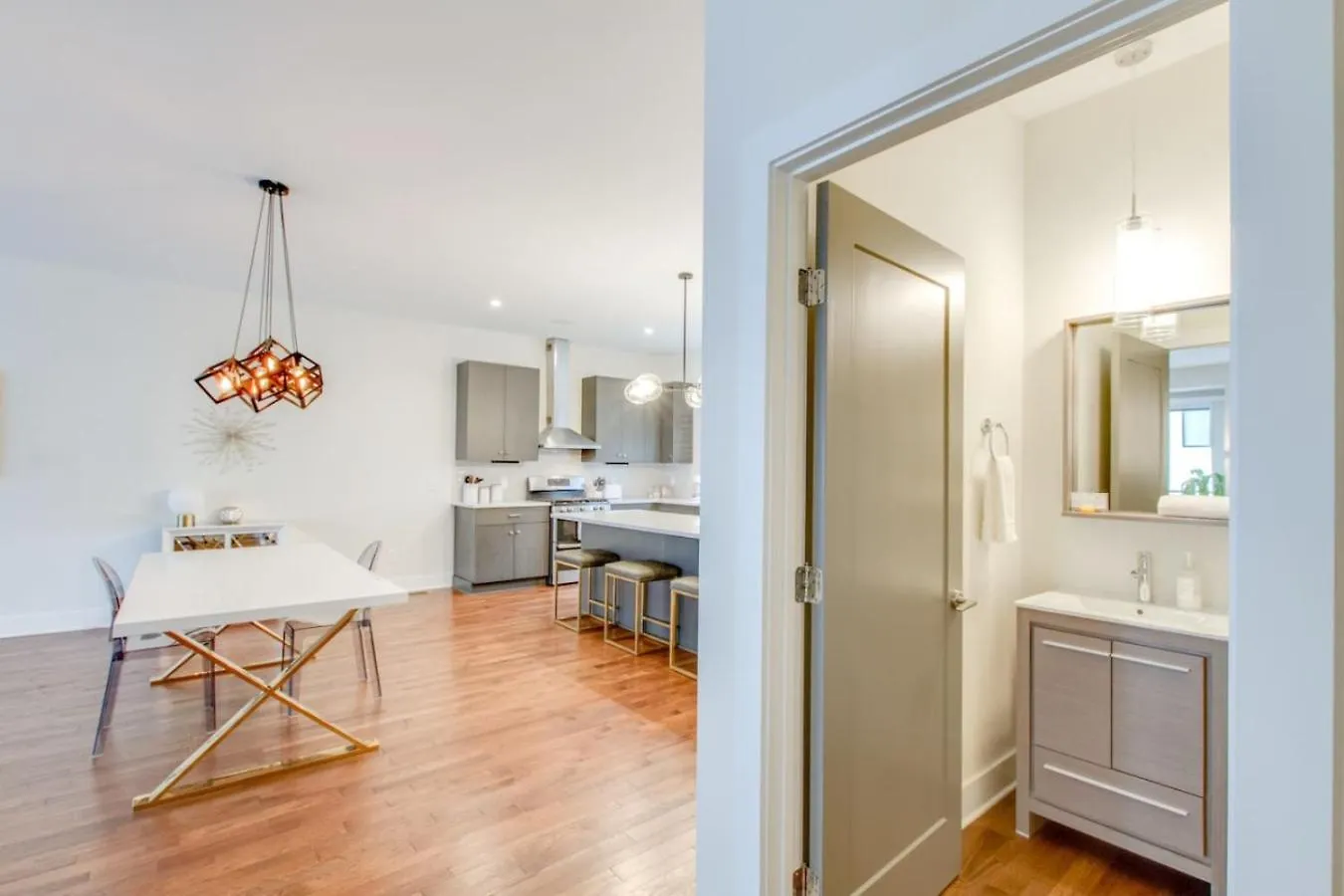 Ultra Luxury Home Minutes To Broadway Comfy Beds Nashville Casa de Férias